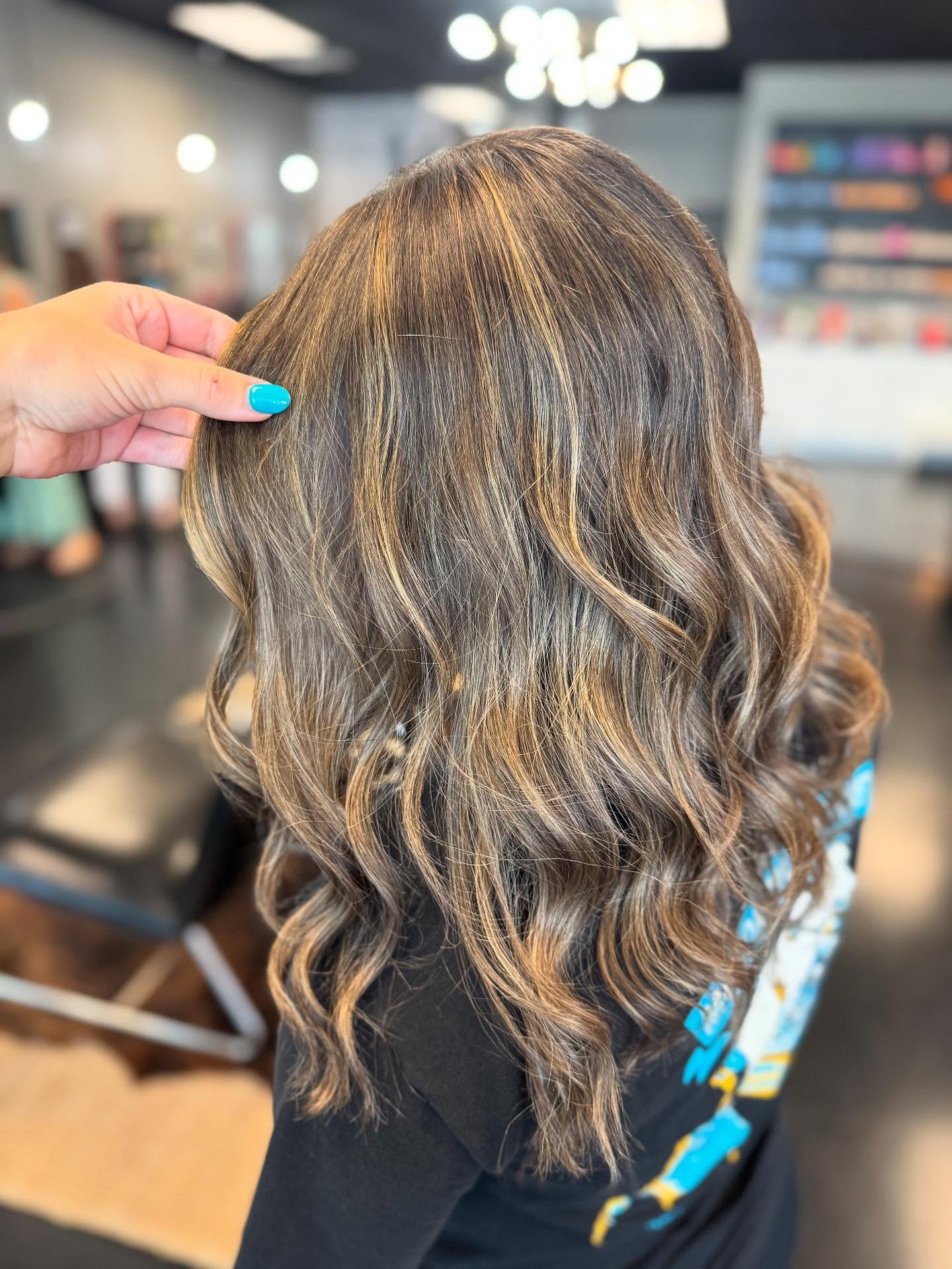 Brunette with golden highlights